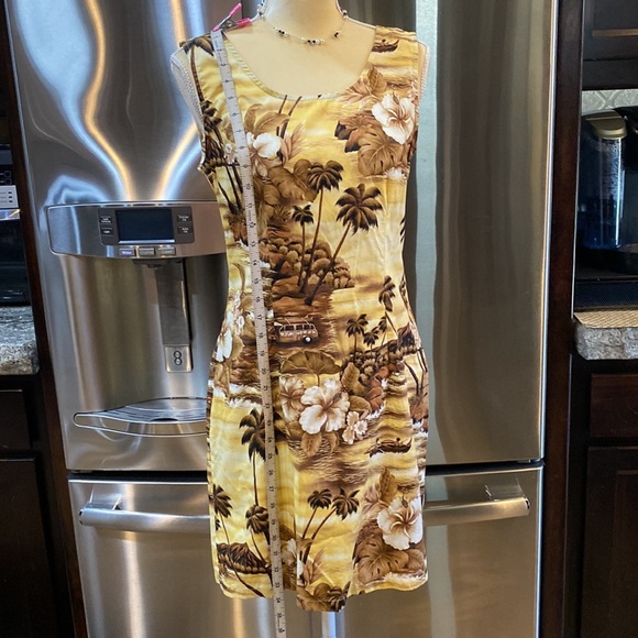 Hawaiian Style Dress from M D Fashion made in Hawaii Size M​ - Picture 3 of 12